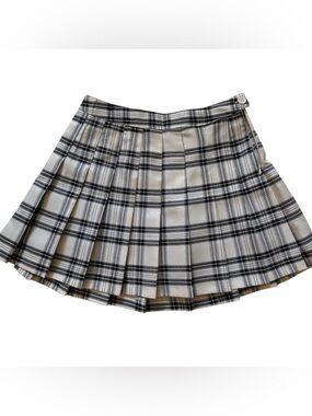 Hesperus Plaid Pleated Mini Skirt in Black & Cream Junior M Party School Goth